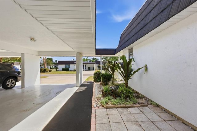 3960 LAKESIDE ROAD 156, Sarasota, FL 34232