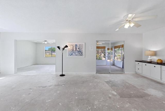 3960 LAKESIDE ROAD 156, Sarasota, FL 34232