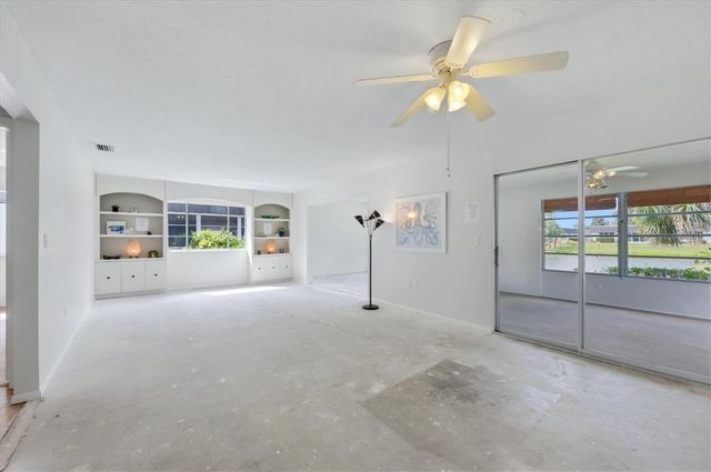 3960 LAKESIDE ROAD 156, Sarasota, FL 34232