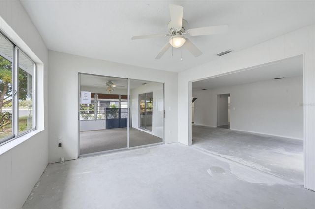 3960 LAKESIDE ROAD 156, Sarasota, FL 34232
