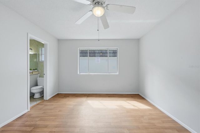 3960 LAKESIDE ROAD 156, Sarasota, FL 34232