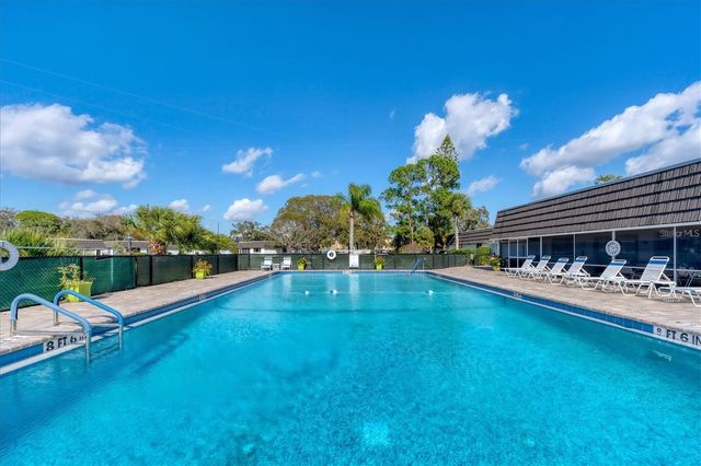 3960 LAKESIDE ROAD 156, Sarasota, FL 34232