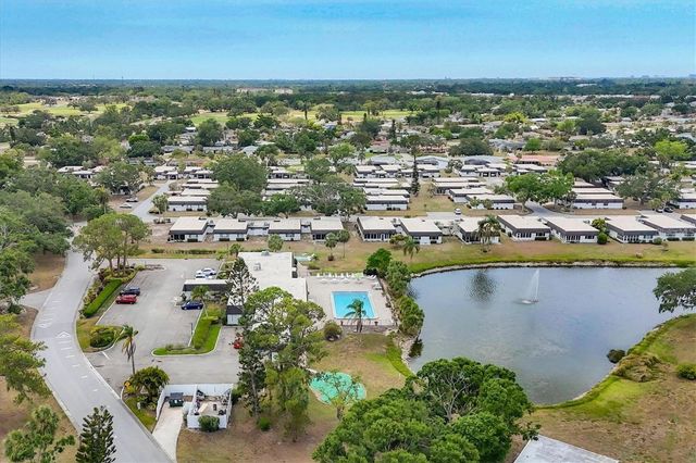 3960 LAKESIDE ROAD 156, Sarasota, FL 34232