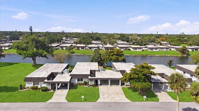 3960 LAKESIDE ROAD 156, Sarasota, FL 34232