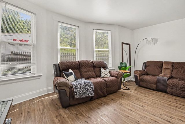 928 Montague Road, Covington, KY 41011