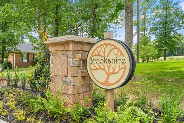 221 Rosewood Drive, Sanford, NC 27330