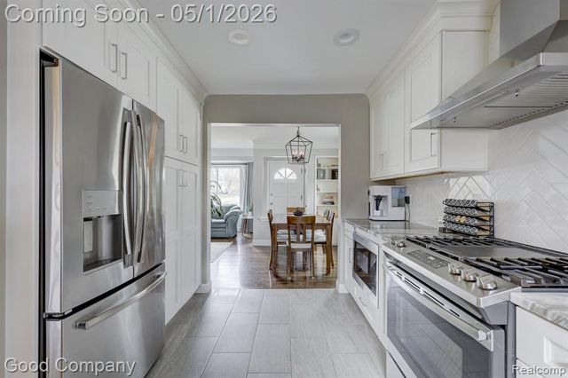 2103 N Main Street, Royal Oak, MI 48073
