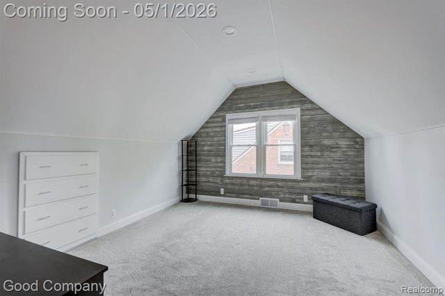 2103 N Main Street, Royal Oak, MI 48073