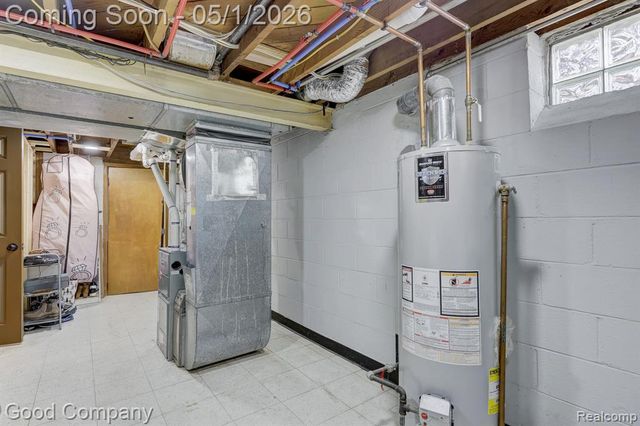 2103 N Main Street, Royal Oak, MI 48073