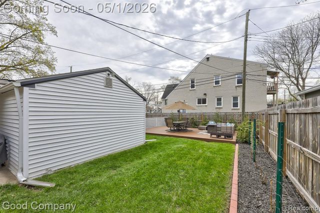 2103 N Main Street, Royal Oak, MI 48073