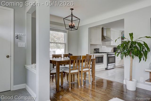 2103 N Main Street, Royal Oak, MI 48073