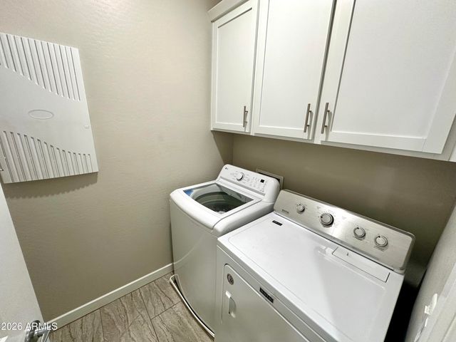 155 N LAKEVIEW Boulevard 243, Chandler, AZ 85225