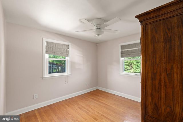 127 LYNDALE AVE, Nottingham, MD 21236