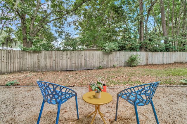 2090 Green Park Avenue, Charleston, SC 29414
