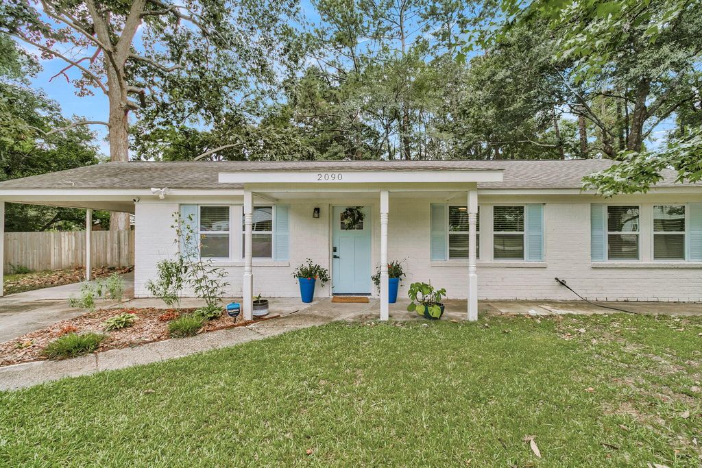 2090 Green Park Avenue, Charleston, SC 29414