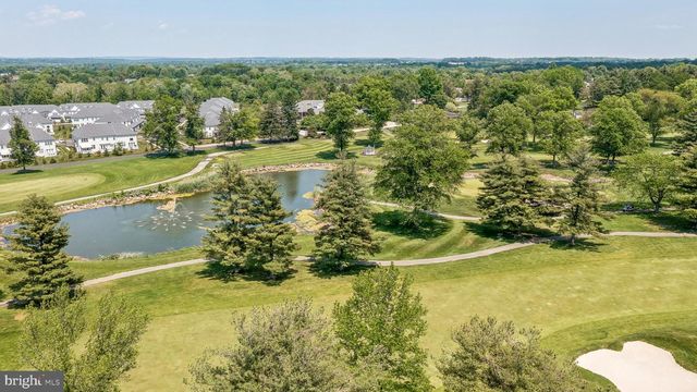 11 WORDSWORTH DR, Ivyland, PA 18974