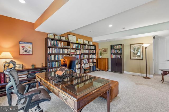 11 WORDSWORTH DR, Ivyland, PA 18974