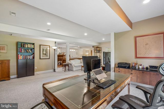 11 WORDSWORTH DR, Ivyland, PA 18974