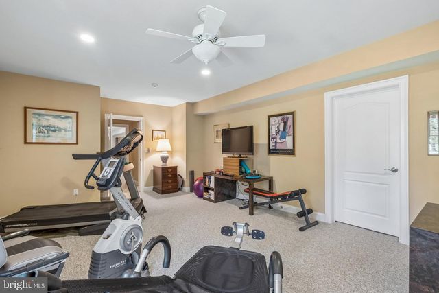 11 WORDSWORTH DR, Ivyland, PA 18974