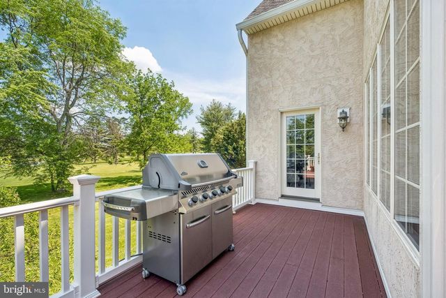 11 WORDSWORTH DR, Ivyland, PA 18974