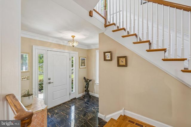 11 WORDSWORTH DR, Ivyland, PA 18974