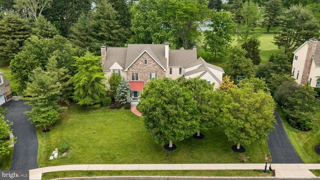 11 WORDSWORTH DR, Ivyland, PA 18974