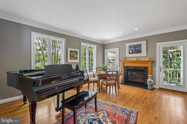 11 WORDSWORTH DR, Ivyland, PA 18974