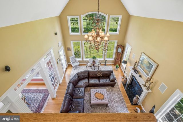 11 WORDSWORTH DR, Ivyland, PA 18974