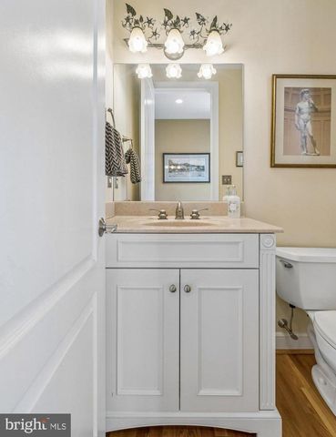 11 WORDSWORTH DR, Ivyland, PA 18974