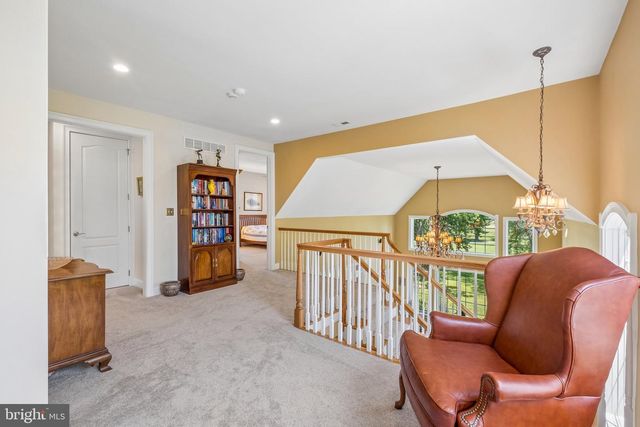 11 WORDSWORTH DR, Ivyland, PA 18974