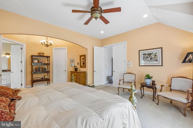 11 WORDSWORTH DR, Ivyland, PA 18974