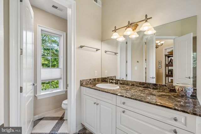 11 WORDSWORTH DR, Ivyland, PA 18974