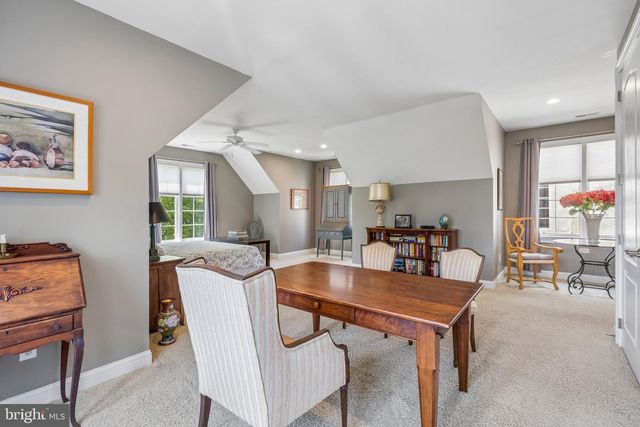 11 WORDSWORTH DR, Ivyland, PA 18974