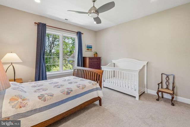 11 WORDSWORTH DR, Ivyland, PA 18974