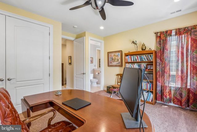 11 WORDSWORTH DR, Ivyland, PA 18974