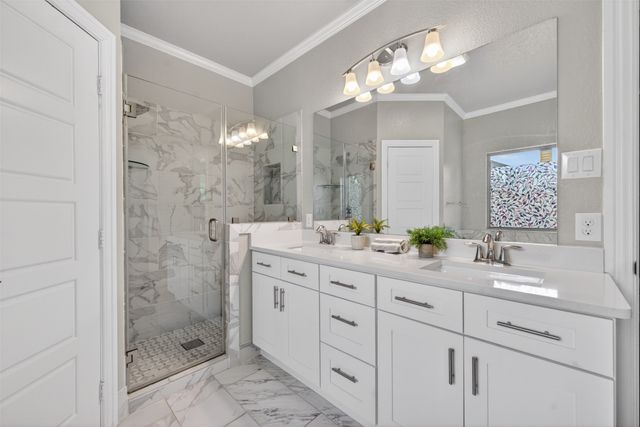 134 Towering Oaks, Tool, TX 75143