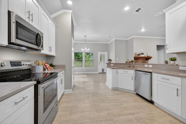134 Towering Oaks, Tool, TX 75143