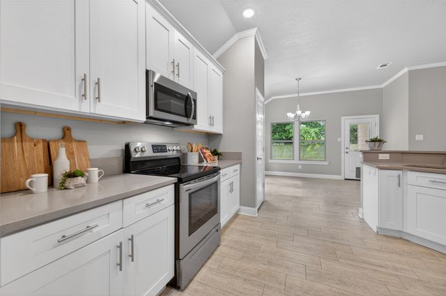 134 Towering Oaks, Tool, TX 75143