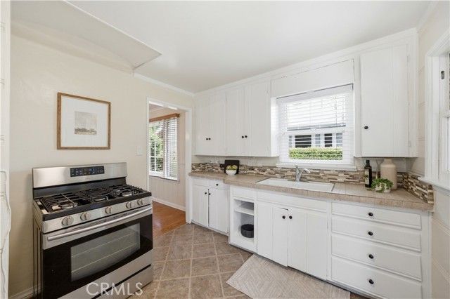 624 Temple Avenue, Long Beach, CA 90814