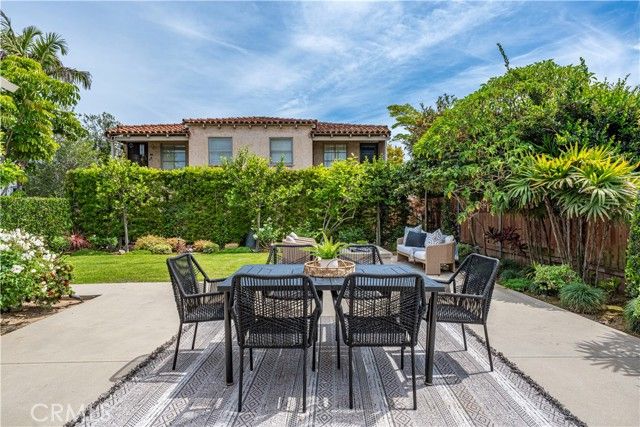 624 Temple Avenue, Long Beach, CA 90814