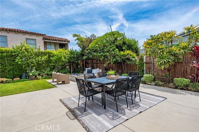 624 Temple Avenue, Long Beach, CA 90814