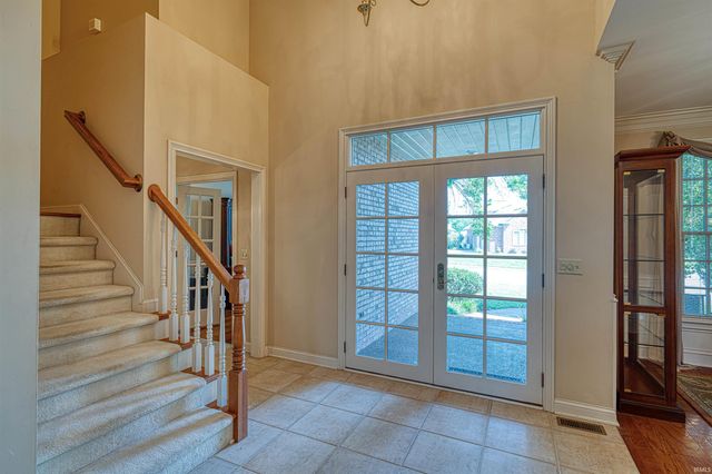 3255 Blue Water Court, Newburgh, IN 47630