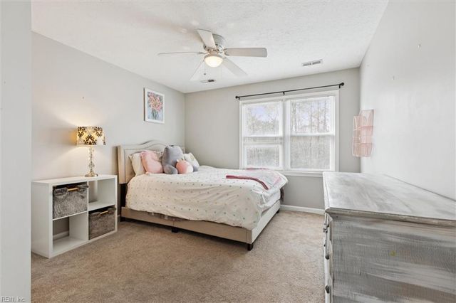 508 Bridge Wood DR, Yorktown, VA 23693