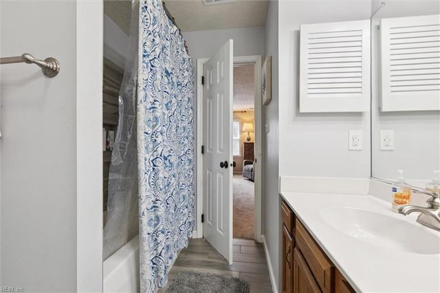 508 Bridge Wood DR, Yorktown, VA 23693