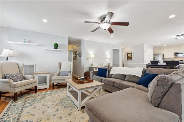 508 Bridge Wood DR, Yorktown, VA 23693