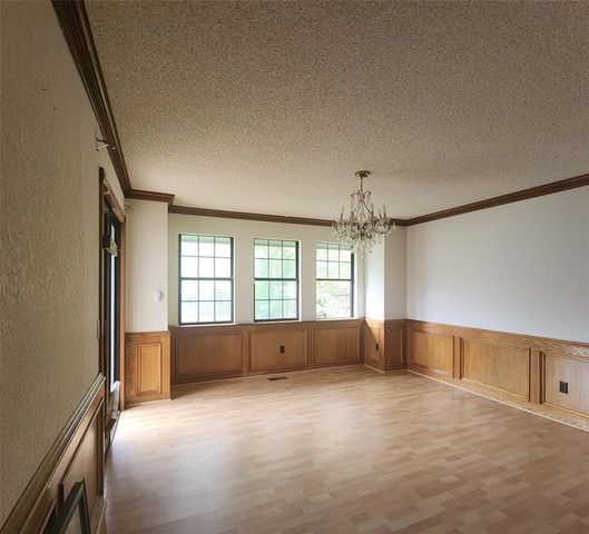 11408 Windmill Road, Oklahoma City, OK 73162