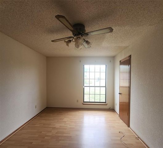 11408 Windmill Road, Oklahoma City, OK 73162