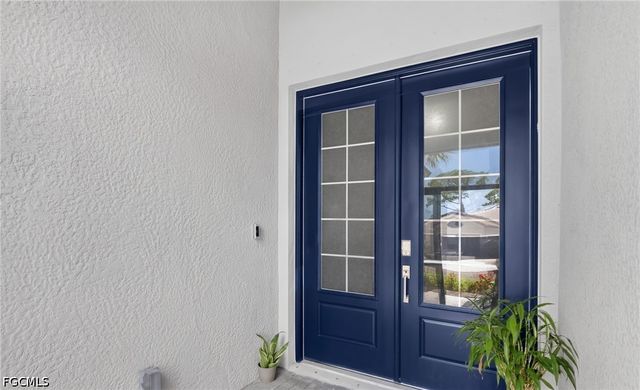 10625 Timber Creek DR, Fort Myers, FL 33913