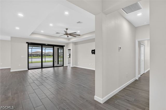 10625 Timber Creek DR, Fort Myers, FL 33913