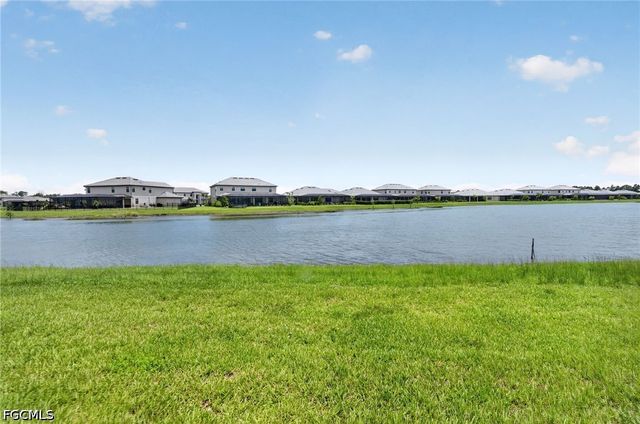 10625 Timber Creek DR, Fort Myers, FL 33913